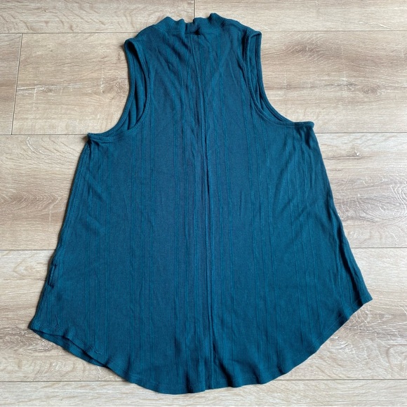 Free People tank rib knit Faye style keyhole front - Picture 3 of 6